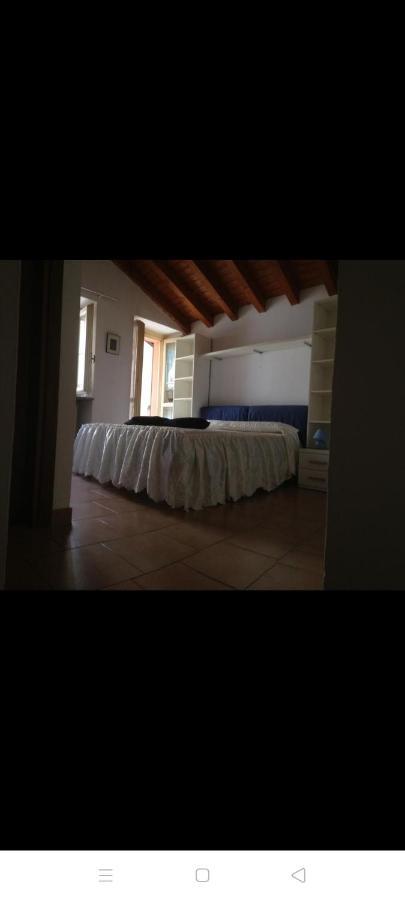 Appartamento Il Pozzo Лекко Экстерьер фото